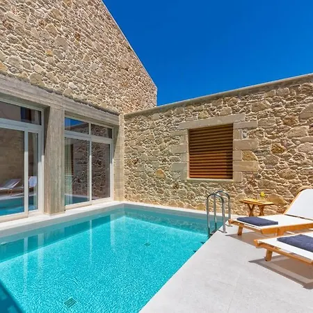 Hippocampo Waterfront Villa *